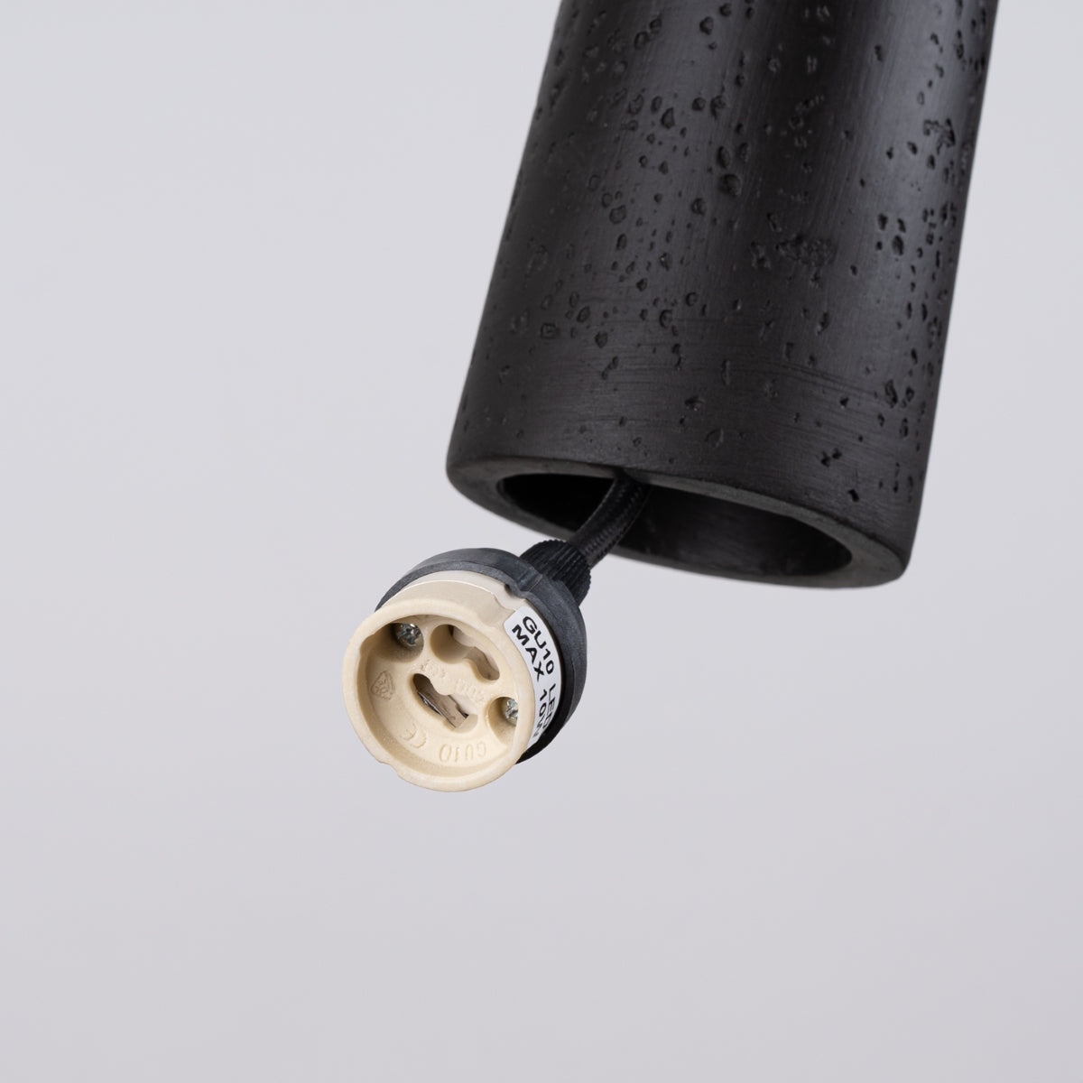 Luzara - Lámpara Colgante Electra - 1-Light - Negro Hormigón - LED - Industrial Minimal - 125 cm