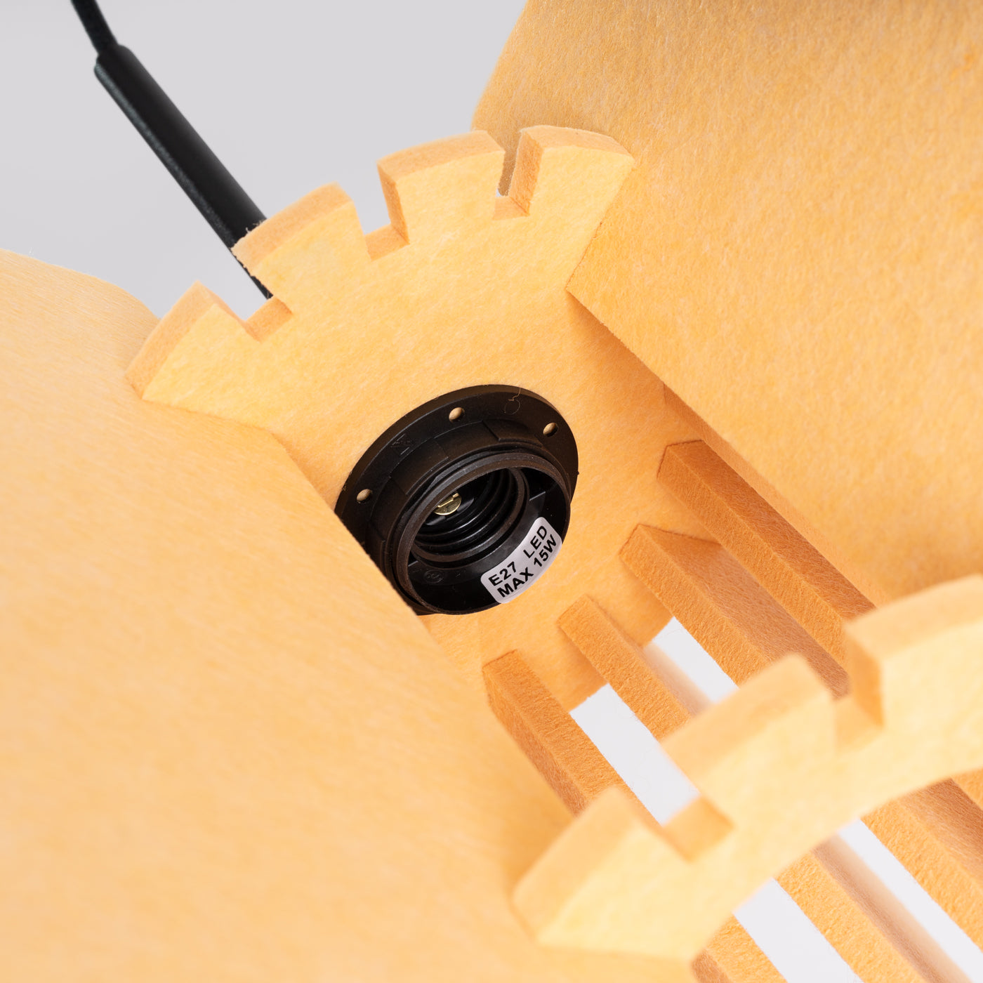 Spanish Orange - Pendant Light - 1-Light - Amarillo/Negro - Fieltro y Acero - E27 230V IP20 - 146 cm Alto