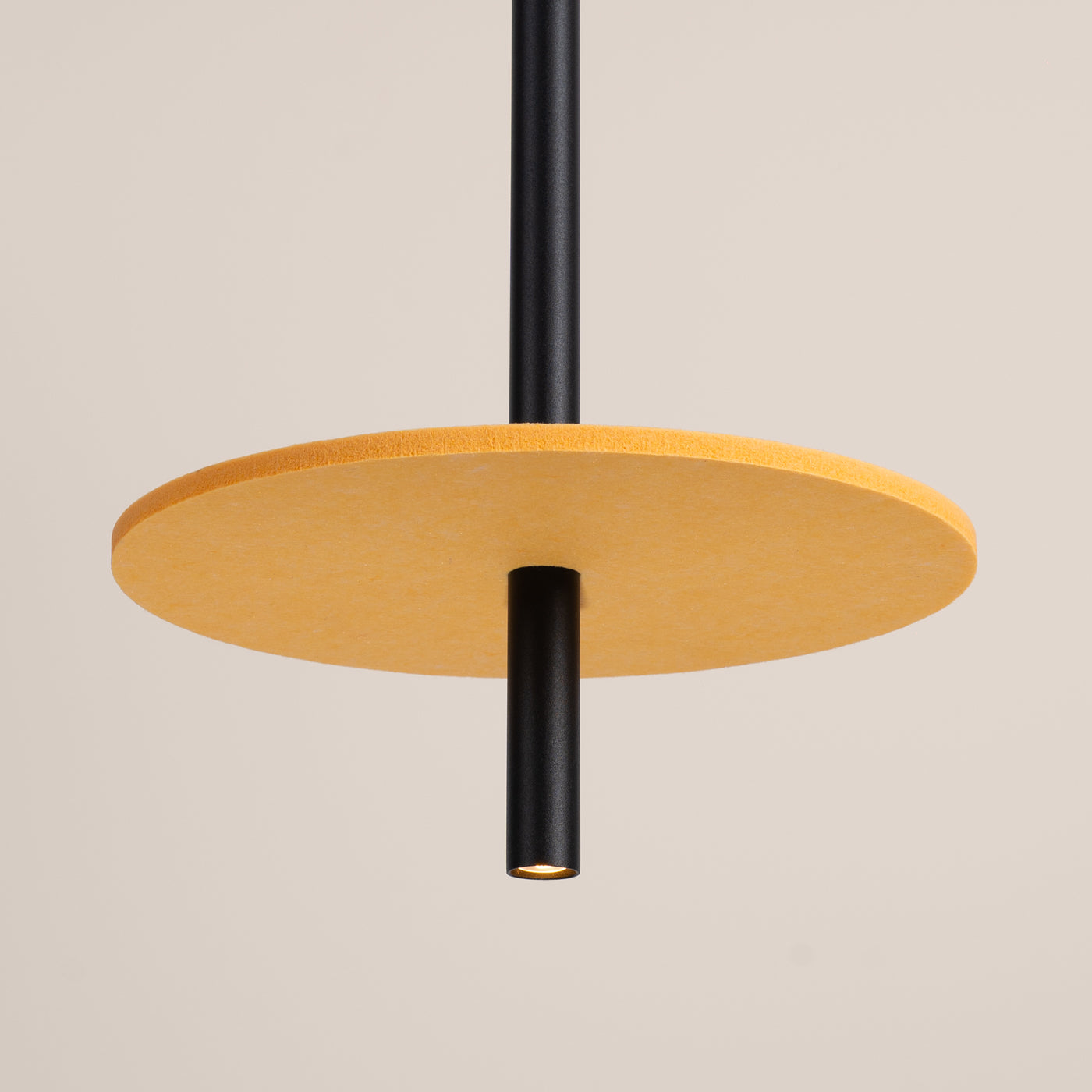 Feltro - Pendant Light - 1-Light - Amarillo y Negro - Fieltro y Acero - Bombilla G9 No Incluida - Altura Ajustable 126 cm